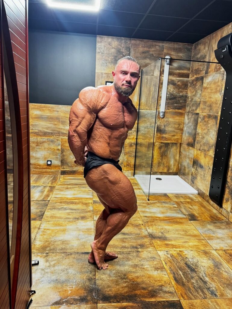 Theo Leguerrier - Gallery Image