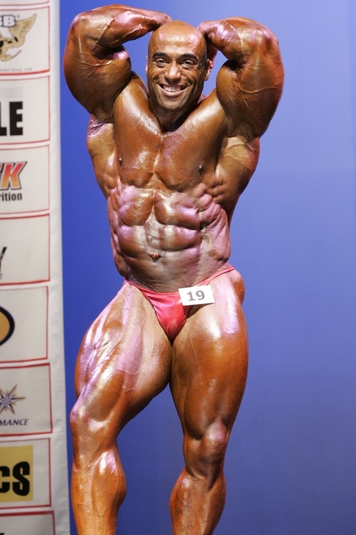 Dennis James - Bodybuilder Profile