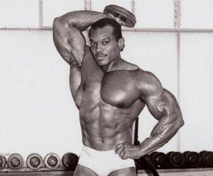 imgi_148_sergio-oliva-1068×888